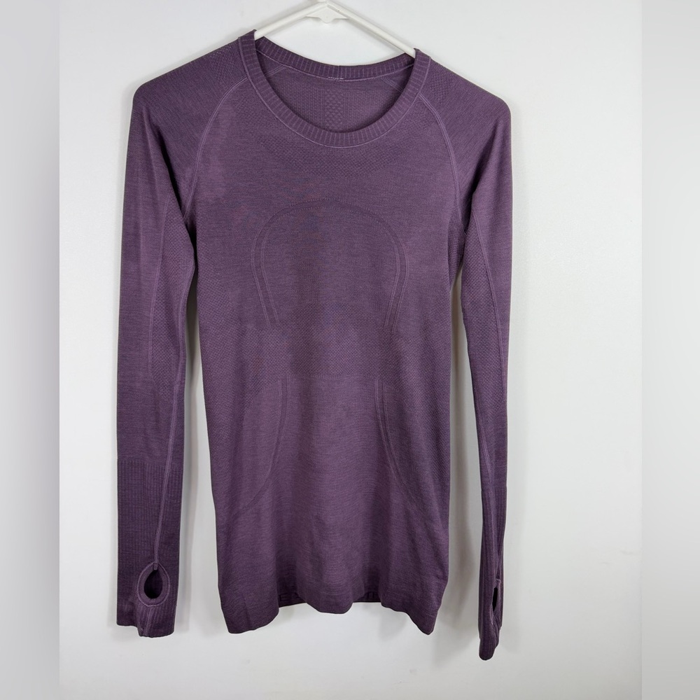 Lululemon Women's swiftly tech Purple Long Sleeve Top size 2
